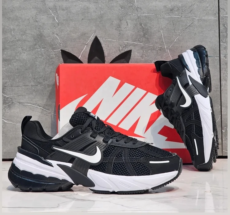 کتونی ست جذاب /  نایک وی تو کی /  Nike V2k Run /سایز 37الی۴۵ / ساخت ویتنام وارداتی /  فروش تکی و عمده / ضمانت کیفیت کالا