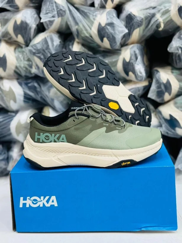 کتونی ویتنامی هوکا ترنسپورت گورتکس / زیره ویبرام / HOKA Transport goretex vibram / ساخت ویتنام وارداتی / سایز ۳۷ الی ۴۵ / فروش تکی و عمده / ضمانت کیفیت کالا