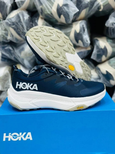 کتونی ویتنامی هوکا ترنسپورت گورتکس / زیره ویبرام / HOKA Transport goretex vibram / ساخت ویتنام وارداتی / سایز ۳۷ الی ۴۵ / فروش تکی و عمده / ضمانت کیفیت کالا