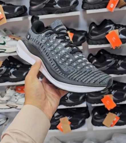 کتونی نایک اینفینیتی ران ۴ گورتکس / Nike React infinity Run 4 Gore_tex / ضمانت کیفیت کالا / ساخت ویتنام / سایز ۴۲ / فروش تکی و عمده