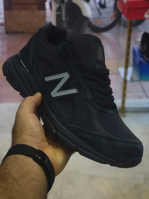 کتونی نیوبالانس ۹۹۰ وی ۶ / Newbalance 990 v6 / لیبل امریکایی / رانینگ و پیاده رویی / سایز ۴۰ الی ۴۵ / ضمانت کیفیت کالا / فروش تکی و عمده