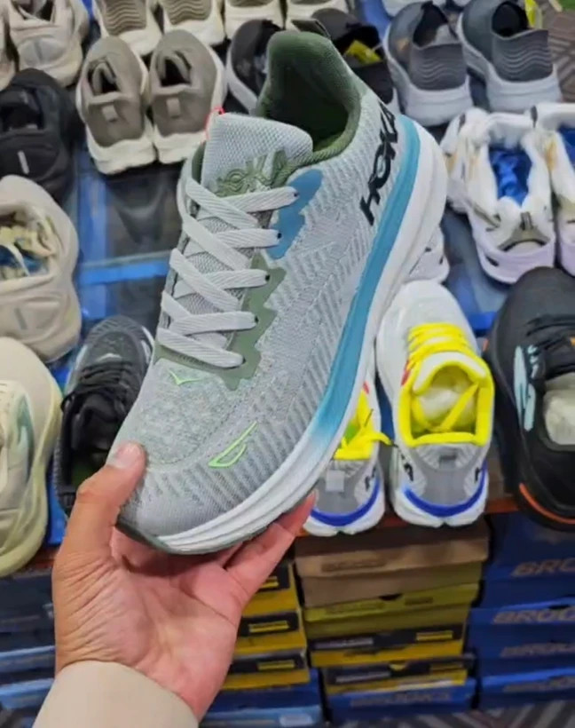 کتونی هوکا کلیفتون ۹ / Hoka Clifton 9 / ساخت ویتنام وارداتی / سایز 40الی ۴۵ / فروش تکی و عمده / ضمانت کیفیت کالا