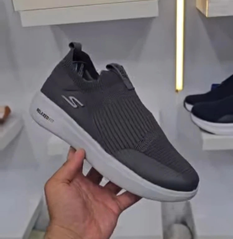 کتونی اسکیچرز بدون بند گو واک مسترکوالیتیSkechers Go Walk وارداتی ساخت ویتنام سایز ۴۰ الی ۴۵فروش تکی و عمده ضمانت کیفیت کالا