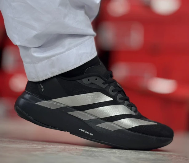 کتونی رانینگ / آدیداس آدی‌ زیرو لایت‌ استرایک پرو / Adidas Adizero Lightstrike Pro / ساخت ویتنام وارداتی /  سایز ۴۰ الی ۴۵ / فروش تکی و عمده / ضمانت کیفیت کالا