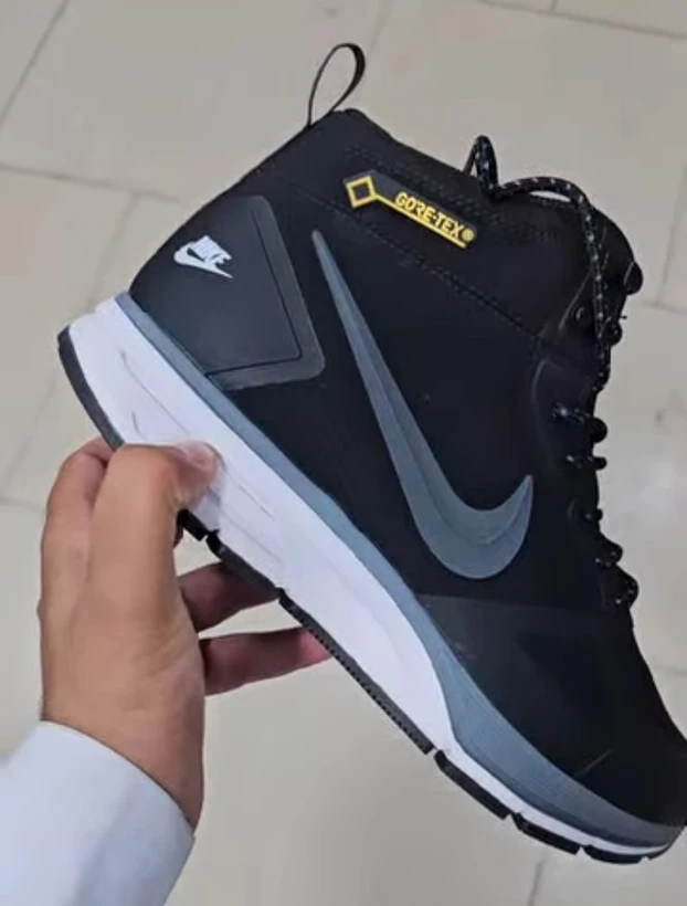 کتونی نایک پگاسوس گورتکس /  Nike Air Zoom pegasus goretex Treil / ساخت ویتنام وارداتی / سایز۴۰ تا ۴۵ /  فروش تکی و عمده / ضمانت کالا