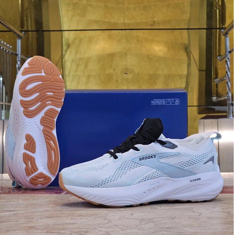 کتونی بروکس گلیسرین ۲۱ / Brooks Glycerin GTS 21 / ساخت ویتنام وارداتی / سایز ۴۰الی ۴۵ / فروش تکی و عمده / ضمانت اصالت کالا / بالاترین کیفیت درجه ۱