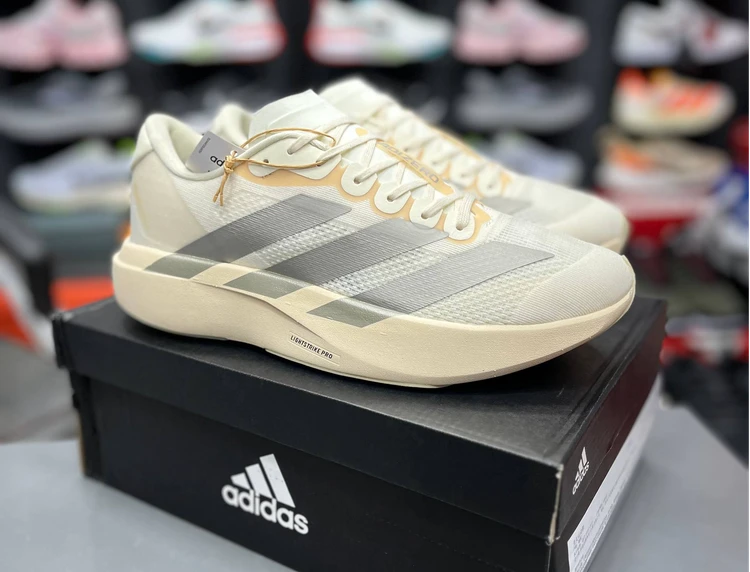 کتونی آدیداس آدیزیرو / Adidas Adizero EVO SL/ ساخت ویتنام وارداتی / سایز 40 الی ۴۵ / ضمانت کالا / فروش تکی و عمده / بالاترین کیفیت مسترکوالیتی A