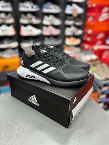 کتونی آدیداس کلود فوم / Adidas Cloudfoam/ ساخت ویتنام وارداتی/ تریل رانینگ / سایز ۳۷الی ۴۵ / فروش تکی و عمده / ضمانت اصالت کالا / بالاترین کیفیت درجه ۱