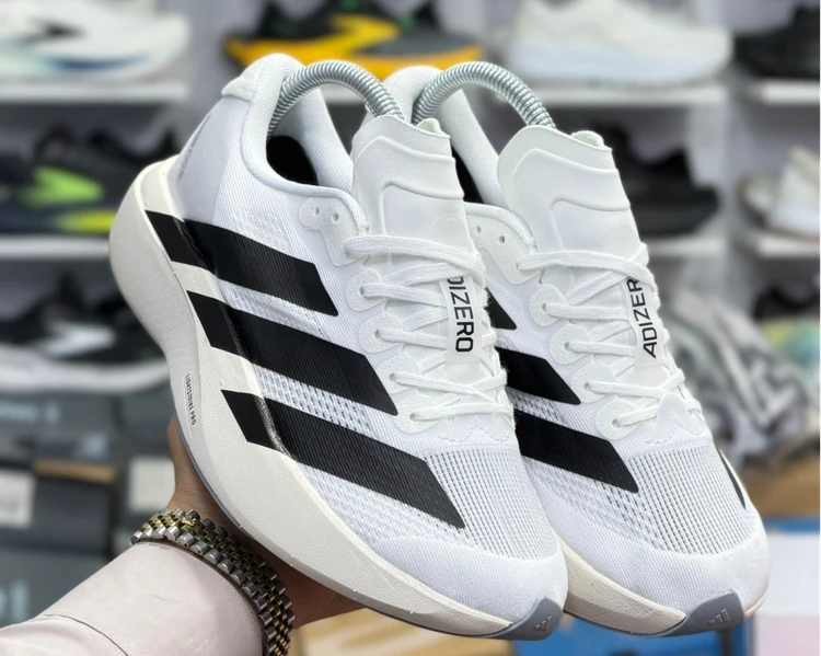 کتونی آدیداس آدیزیرو / Adidas Adizero EVO SL/ ساخت ویتنام وارداتی / سایز 40 الی ۴۵ / ضمانت کالا / فروش تکی و عمده / بالاترین کیفیت مسترکوالیتی A