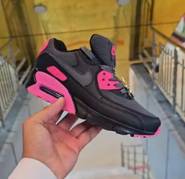 کتونی نایک ایرمکس / Nike air max vietnam / مسترکوالیتی A / ساخت ویتنام وارداتی / سایز۴۰ الی ۴۵ / فروش تکی و عمده / ضمانت کیفیت کالا