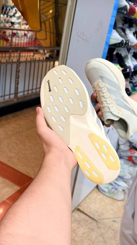 کتونی آدیداس آدیزیرو / Adidas Adizero EVO SL/ ساخت ویتنام وارداتی / سایز 40 الی ۴۵ / ضمانت کالا / فروش تکی و عمده / بالاترین کیفیت مسترکوالیتی A