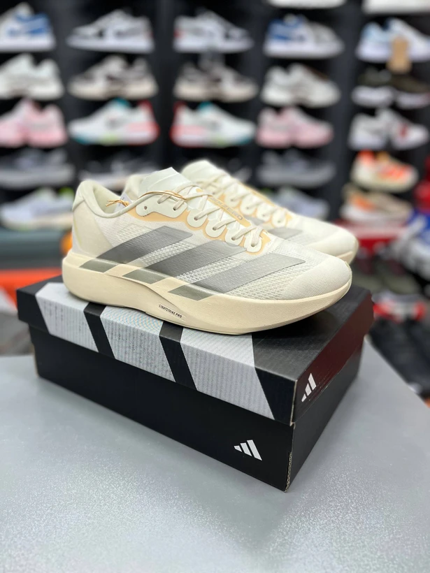 کتونی آدیداس آدی‌زیرو / Adidas Adizero EVO SL/ ساخت ویتنام وارداتی /  سایز 40 الی ۴۵ / ضمانت کالا /  فروش تکی و عمده / بالاترین کیفیت مسترکوالیتی A
