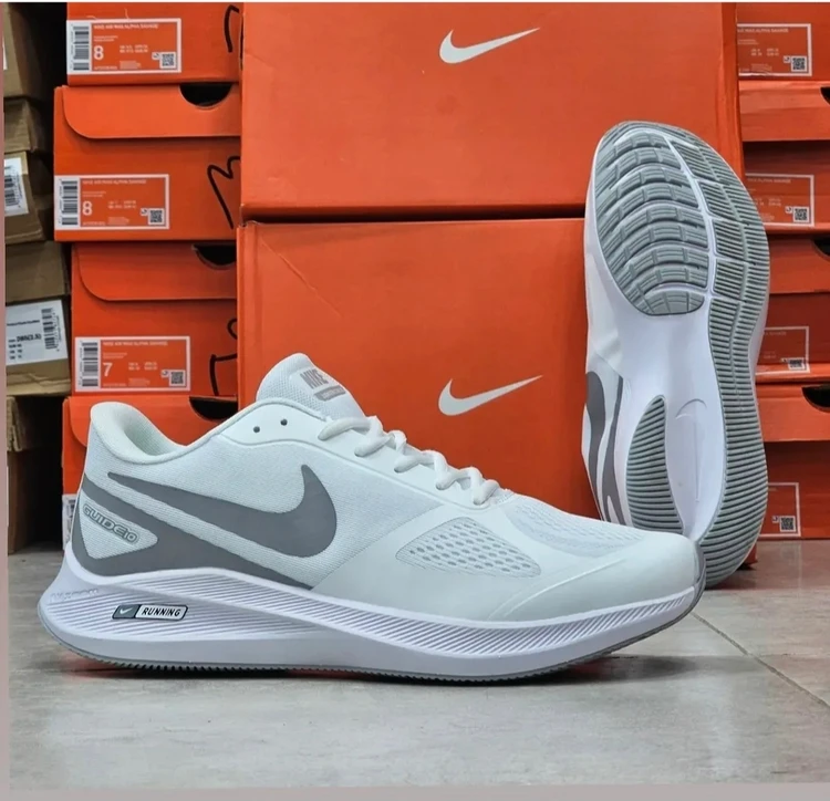 کتونی نایک گاید 10 / مسترکوالیتی /  ۱۰ Nike guide /  ساخت ویتنام وارداتی / سایز۴۰  الی ۴۵ / فروش تکی و عمده /  ضمانت کیفیت کالا