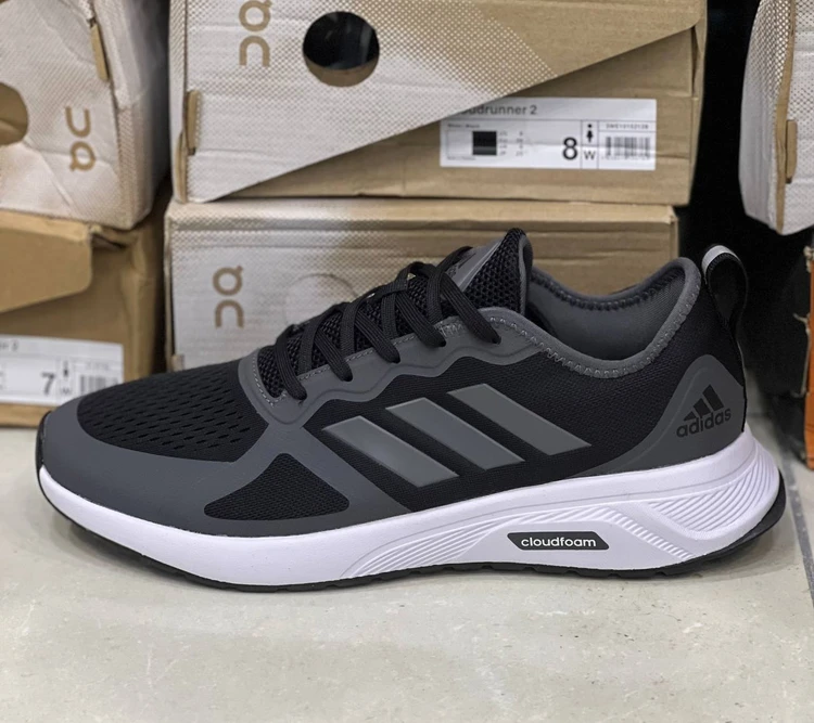 کتونی آدیداس کلود فوم / Adidas Cloudfoam/ ساخت ویتنام وارداتی/  تریل رانینگ / سایز ۴۰ الی ۴۵ / فروش تکی و عمده / ضمانت اصالت کالا / بالاترین کیفیت درجه ۱