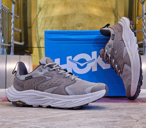 کتونی هوکا آناکاپا / HOKA Anacapa 2 Low GTX / ساخت ویتنام وارداتی / سایز ۴۰الی ۴۵ / فروش تکی و عمده / ضمانت اصالت کالا / بالاترین کیفیت درجه ۱