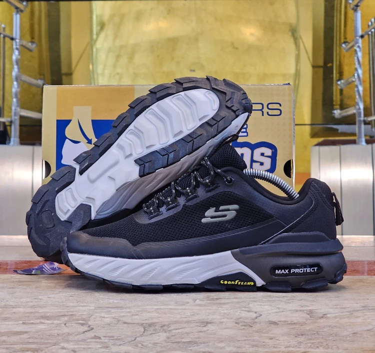 کتونی اسکیچرز پروتکت / Skechers Max Protect Goodyear / ساخت ویتنام وارداتی /  سایز ۴۰ الی ۴۵ /  بالاترین کیفیت درجه ۱/ضمانت کیفیت کالا/فروش تکی و عمده