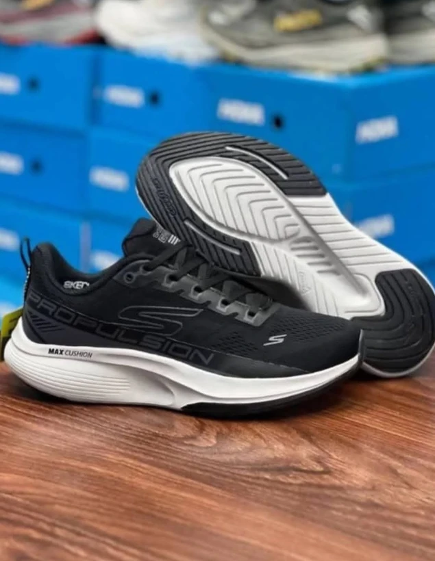 کتونی اسکیچرز مکس کوشن پروپالشن /  Skechers Max Cushioning Propulsion / وارداتی ساخت ویتنام / سایز ۴۰ الی ۴۵ / فروش تکی و عمده / ضمانت و کیفیت کالا