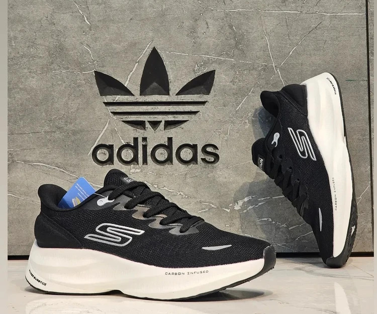 کتونی مسترکوالیتی اسکیچرز هایپر برست کربن / skechers Hyper Burst carbon / ساخت ویتنام وارداتی / سایز۳۷ الی ۴۰ / فروش تکی و عمده / ضمانت کیفیت کالا