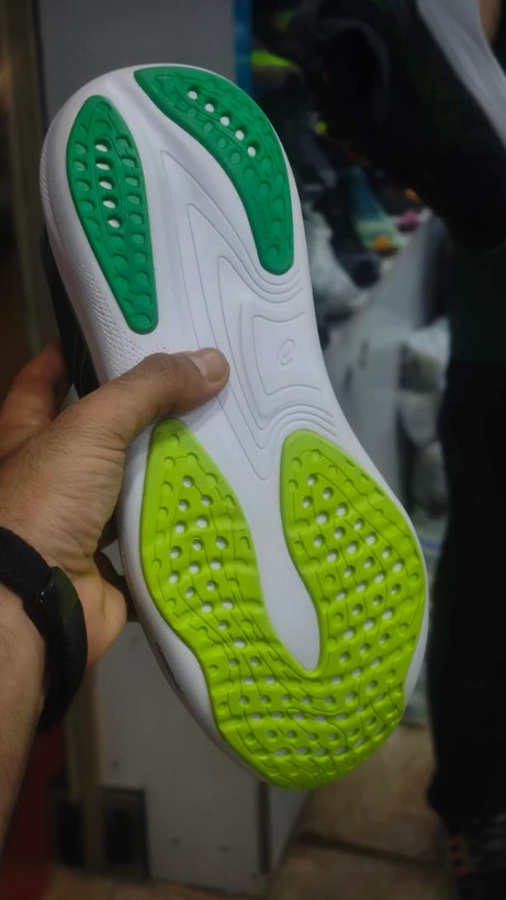 کتونی اسیکس ژل نیمباس ۲۵ / مسترکوالیتی / Asics Gel Nimbus 25 / ساخت وارداتی ویتنام / سایز ۴۰ تا ۴۵ /پایین ترین قیمت در ایران / ضمانت کیفیت کالا