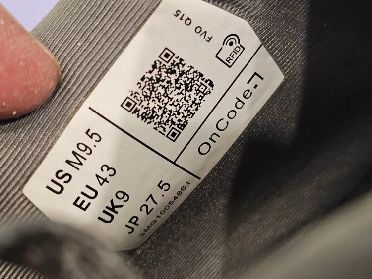 کتونی کیوسی آنرانینگ / QC On M Cloudultra 3 / با فوم Helion HF | دوام و راحتی در تمام طول مسیر / سایز۴۰ الی ۴۵ / ساخت ویتنام وارداتی / فروش تکی و عمده ضمانت کیفیت کالا