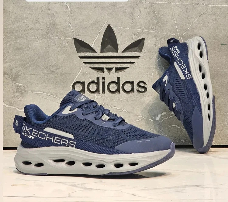 کتونی ویتنامی اسکیچرز مکس کوشنینگ اسلیپ اینز Skechers Skechers Max Cushioning Slip_Ins سایز ۴۰الی ۴۵ بالاترین کیفیت مسترکوالیتی A درجه ۱/ضمانت اصالت کالا/فروش تکی و عمده