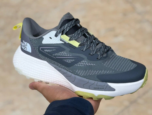 کتونی رانینگ نورث فیس آلتامسا ۵۰۰ / North Face Altamesa 500 / ساخت ویتنام وارداتی / سایز ۴۰ الی ۴۵ / ضمانت کیفیت کالا / فروش تکی و عمده