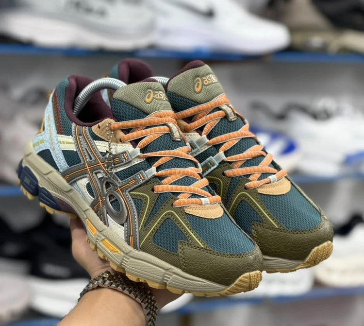 کتونی اسیکس کاهانا asics kahana 8  / ۸ /  ساخت ویتنام وارداتی  / سایز۴۰ الی ۴۵ /  فروش تکی و عمده / ضمانت کیفیت کالا