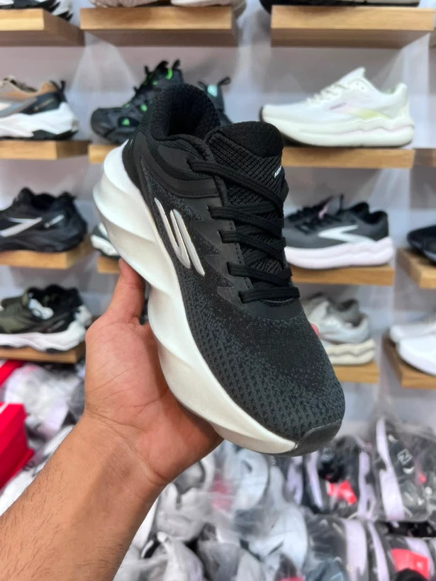 کتونی مسترکوالیتی اسکیچرز هایپر برست کربن / skechers Hyper Burst carbon / ساخت ویتنام وارداتی / سایز ۳۶ الی ۴۰ / فروش تکی و عمده / ضمانت کیفیت کالا