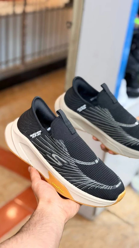 کتونی اسکیچرز اسلیپ اینزگو والک/Skechers GOwalk Slip-ins/ساخت ویتنام وارداتی فروش عمده و تک/سایز ۴۰ تا۴۵ ضمانت کیفیت کالا