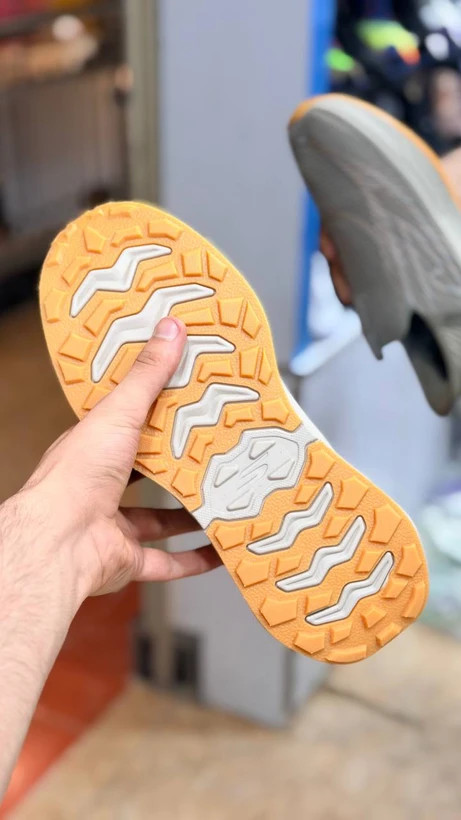 کتونی اسکیچرز اسلیپ اینزگو والک/Skechers GOwalk Slip-ins/ساخت ویتنام وارداتی فروش عمده و تک/سایز ۴۰ تا۴۵ ضمانت کیفیت کالا