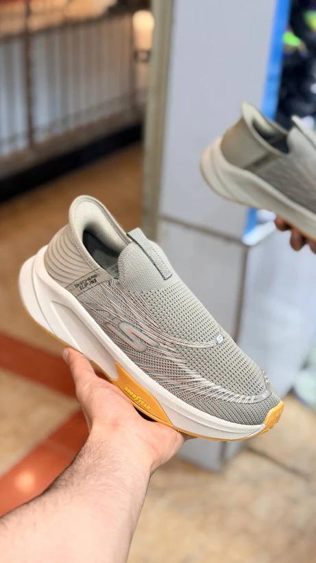 کتونی اسکیچرز اسلیپ اینزگو والک/Skechers GOwalk Slip-ins/ساخت ویتنام وارداتی فروش عمده و تک/سایز ۴۰ تا۴۵ ضمانت کیفیت کالا