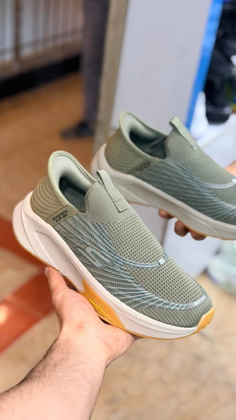 کتونی اسکیچرز اسلیپ اینزگو والک/Skechers GOwalk Slip-ins/ساخت ویتنام وارداتی فروش عمده و تک/سایز ۴۰ تا۴۵ ضمانت کیفیت کالا