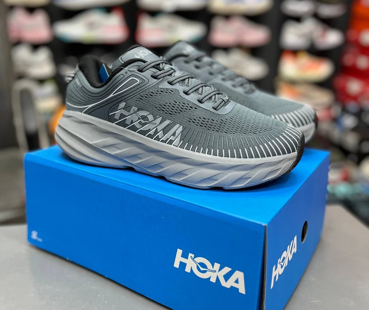 کتونی هوکا باندی ۷مسترکوالیتی / Hoka Bondi 7 / ساخت ویتنام وارداتی / بالاترین کیفیت درجه ۱ / سایز ۴۰ تا ۴۵ / فروش تکی و عمده / ضمانت کیفیت کالا