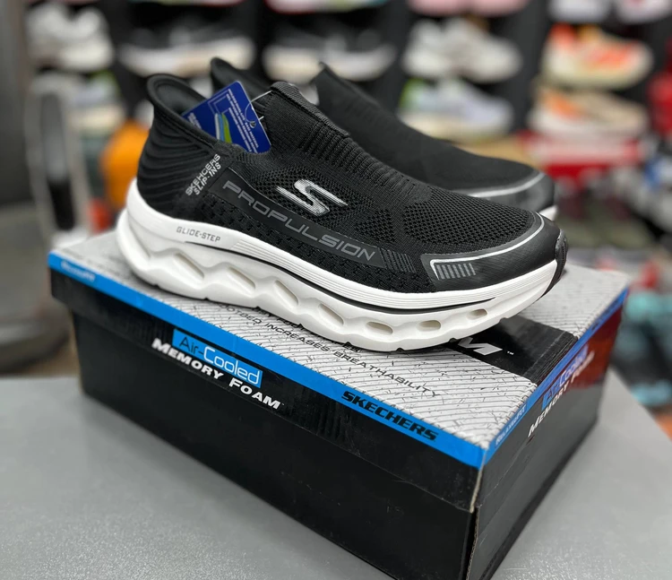 کتونی اسکیچرز پروپلاسیون مسترکوالیتی / Skechers Propulsion / ساخت ویتنام وارداتی / سایز۴۰ الی ۴۵ / فروش تکی و عمده / ضمانت کیفیت کالا