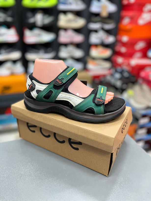 صندل اکو / Ecco Sandals /ساخت ویتنام وارداتی / زیره طبی نرم / سایز ۳۷الی ۴۴ست / زیبا زنانه و مردانه / فروش تکی و عمده / ضمانت کیفیت کالا