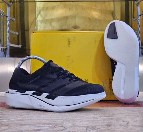 کتونی آدیداس آدی زیرو پرو ۵مسترکوالیتی / Adidas adizero pro 5 / ساخت ویتنام وارداتی/ سایز۴۰ الی ۴۵ / ضمانت کیفیت کالا / فروش تکی و عمده