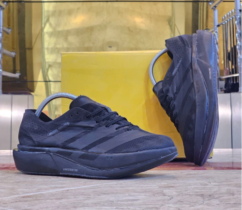 کتونی آدیداس آدی زیرو پرو ۵مسترکوالیتی / Adidas adizero pro 5 / ساخت ویتنام وارداتی/ سایز۴۰ الی ۴۵ / ضمانت کیفیت کالا / فروش تکی و عمده