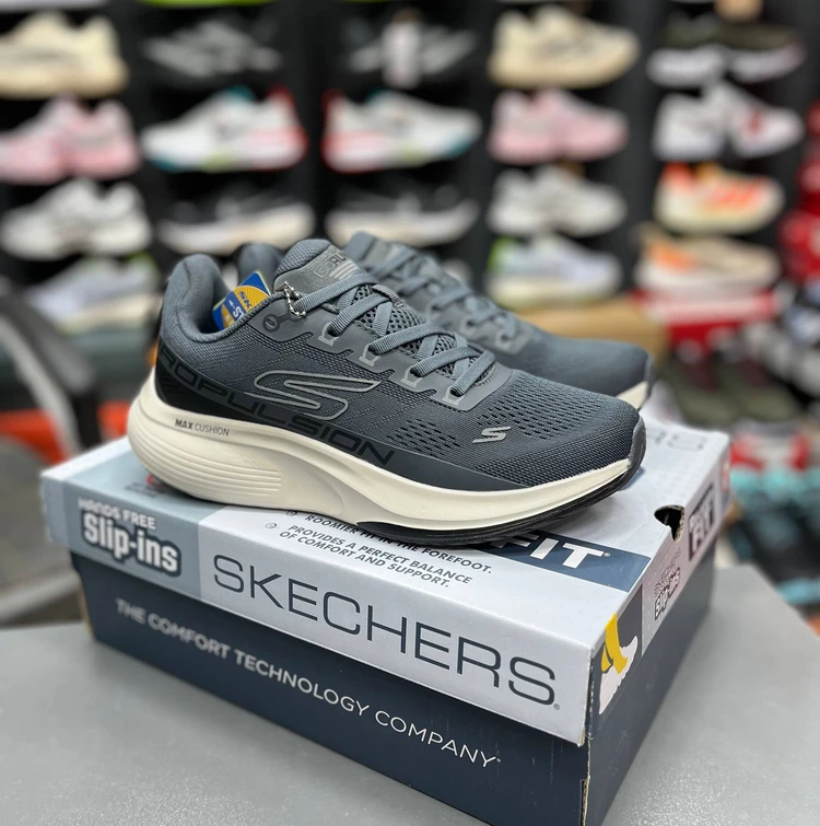 کتونی اسکیچرز مکس کوشن پروپالشن /  Skechers Max Cushioning Propulsion / وارداتی ساخت ویتنام / سایز ۴۰ الی ۴۵ / فروش تکی و عمده / ضمانت و کیفیت کالا