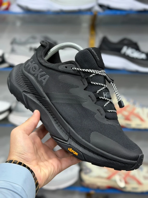 کتونی ویتنامی هوکا ترنسپورت گورتکس /  زیره ویبرام /  HOKA Transport goretex vibram /  ساخت ویتنام وارداتی /  سایز ۴۰ الی ۴۵ /  فروش تکی و عمده  / ضمانت کیفیت کالا