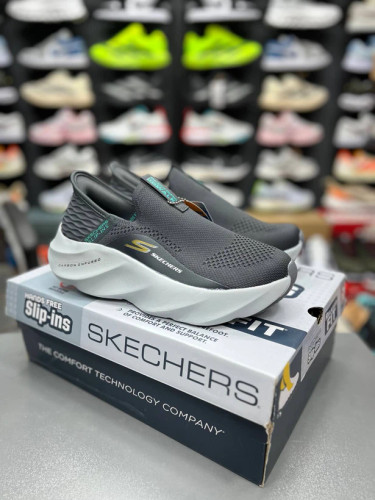 کتونی ویتنامی اسکیچرز هایپر برست مسترکوالیتی / skechers Hyper Burst / ساخت ویتنام وارداتی / سایز ۴۰ الی ۴۵ / فروش تکی و عمده / ضمانت کیفیت کالا