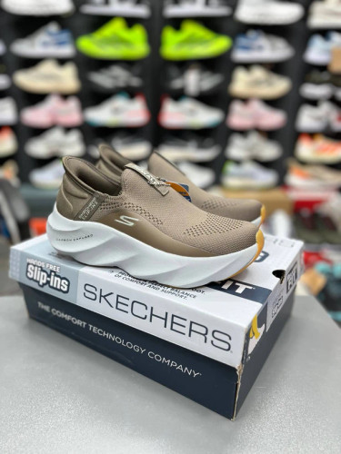 کتونی ویتنامی اسکیچرز هایپر برست مسترکوالیتی / skechers Hyper Burst / ساخت ویتنام وارداتی / سایز ۴۰ الی ۴۵ / فروش تکی و عمده / ضمانت کیفیت کالا