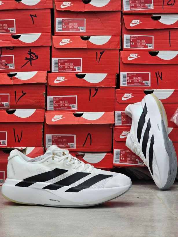 کتونی آدیداس آدیزیرو / Adidas Adizero EVO SL/ ساخت ویتنام وارداتی / سایز 40 الی ۴۵ / ضمانت کالا / فروش تکی و عمده / بالاترین کیفیت مسترکوالیتی A