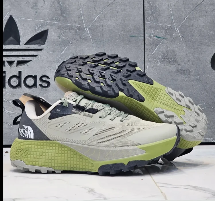 کتونی رانینگ نورث فیس آلتامسا ۵۰۰ /  North Face Altamesa 500 / ساخت ویتنام وارداتی /  سایز ۴۰ الی ۴۵ / ضمانت کیفیت کالا /  فروش تکی و عمده