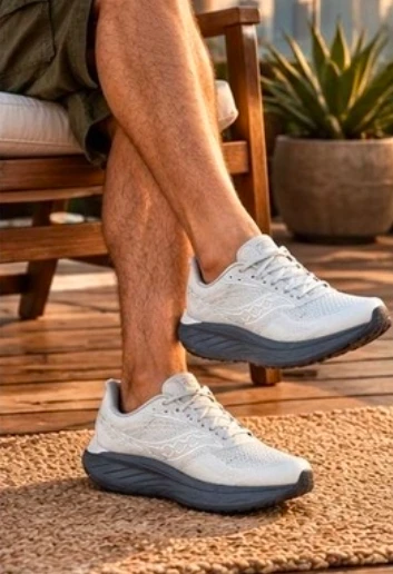 کتونی رانینگ ساکونی راید ۱۸ / Saucony Ride 18 / ضمانت کیفیت کالا / ساخت ویتنام وارداتی / فروش تکی و عمده / سایز۴۰ الی ۴۵