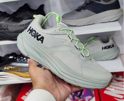 کتونی ویتنامی هوکا ترنسپورت گورتکس / زیره ویبرام / HOKA Transport goretex vibram / ساخت ویتنام وارداتی / سایز ۴۰ الی ۴۵ / فروش تکی و عمده / ضمانت کیفیت کالا