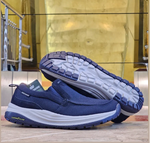 کتونی طبی اسکیچرزبدون بند اسلیپ مسترکوالیتی / Skechers Slip-ins / وارداتی ساخت ویتنام / طبی و بدون بند / سایز۴۰ الی ۴۵ / فروش تکی و عمده ضمانت / کیفیت کالا