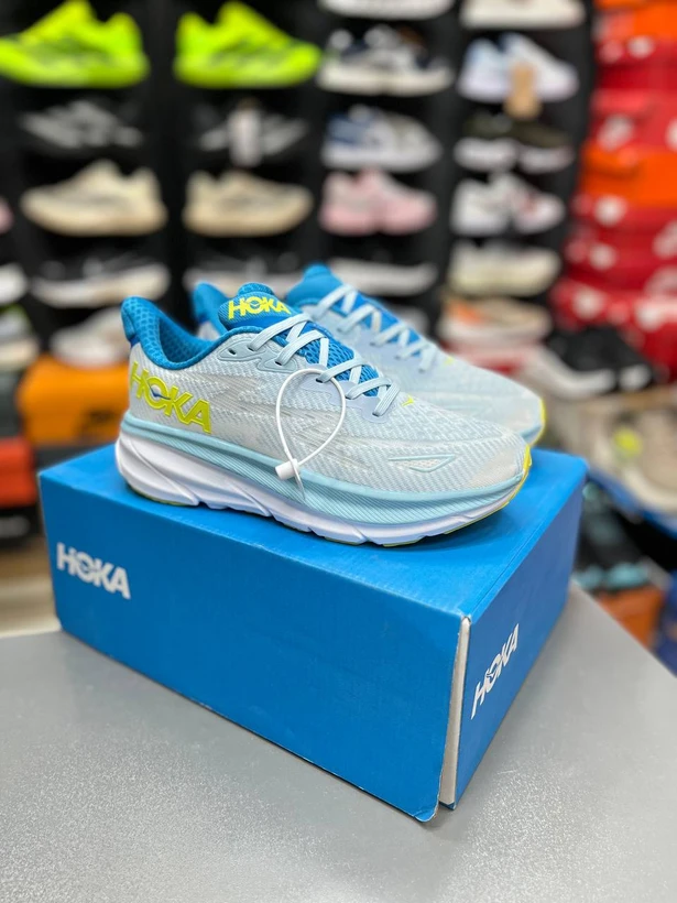 کتونی هوکا کلیفتون ۹ / Hoka Clifton 9 / ساخت ویتنام وارداتی / سایز 40الی ۴۵ / فروش تکی و عمده  / ضمانت کیفیت کالا