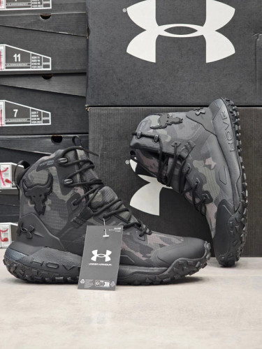 بوت آندرارمور / مدل هاورداون ضد آب / Under armor hovr / ساخت ویتنام وارداتی / بالاترین کیفیت / سایز۴۰الی ۴۵ / فروش تکی و عمده / ضمانت کیفیت کالا /