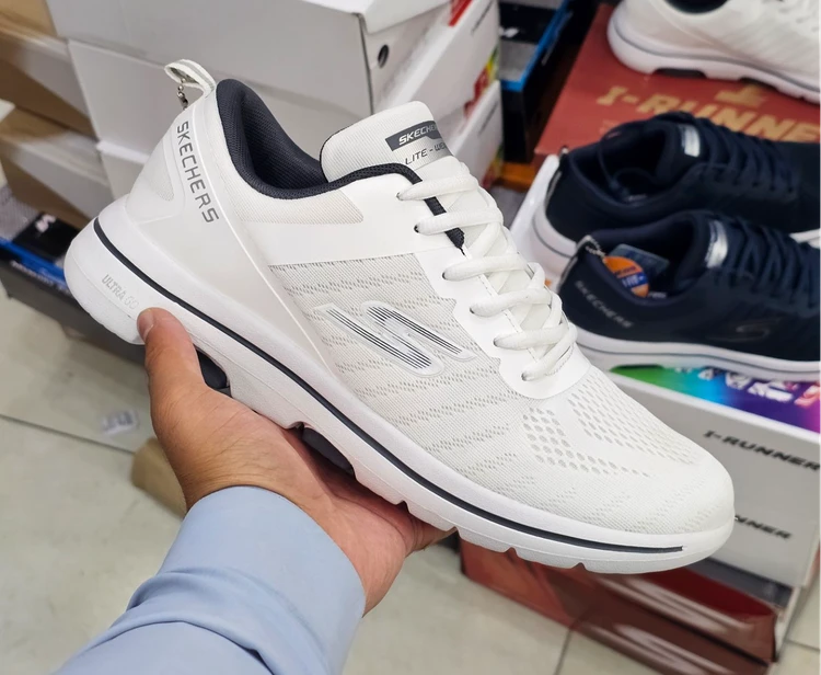 کتونی ویتنامی سایز بزرگ اسکیچرز اولترا گو/Skechers Ultra Go/ساخت ویتنام/سایز۴۳ تا ۴۸ /فروش تکی و عمده/ضمانت اصالت کالا/کیفیت مسترکوالیتیA