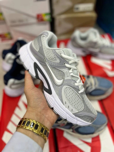 کتونی نایک وی فایو کی / Nike v5k run / ساخت ویتنام وارداتی سایز ۳۷ الی 45 /ضمانت کیفیت کالا/فروش تکی و عمده
